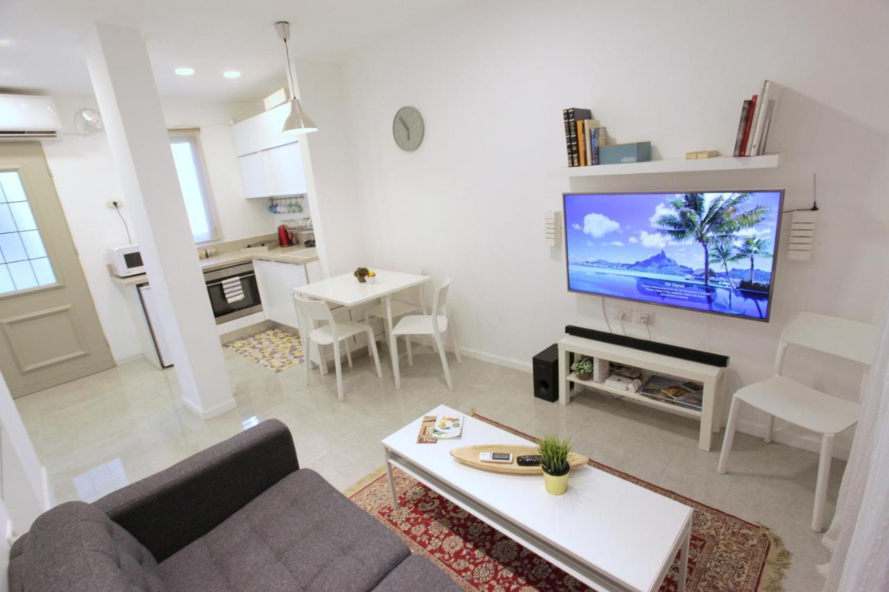 Modern Home In The Heart Of Nachlaot Jerusalén Exterior foto